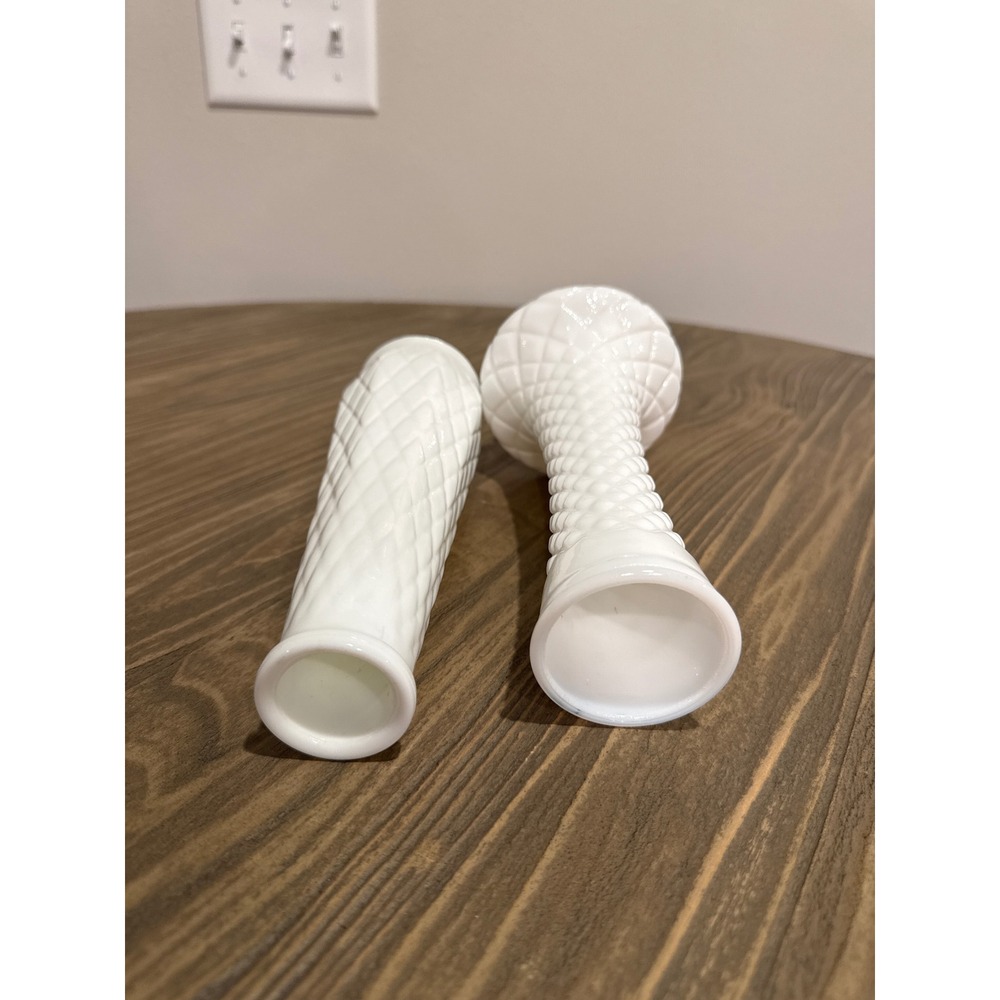Vintage Milk Glass Bud Vases Set of 2 White Diamond Quilted Pattern & Swirl 9" - Picture 6 of 7